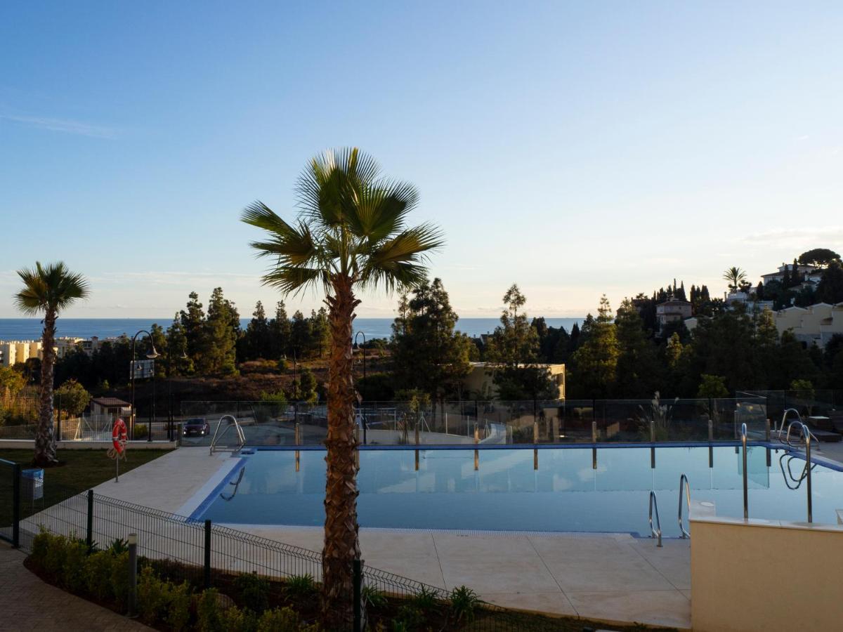 Malaga Oasis: 4-bed With Dual Pools And Wellness Center *
